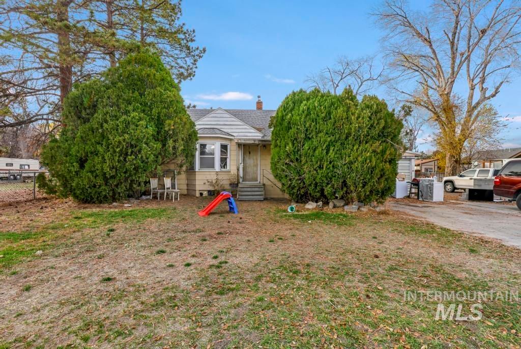 Photo of 575 Sparks St N St, Twin Falls, ID 83301 (MLS # 98967815)