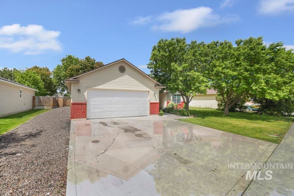 Photo of 1183 Cortes Loop , Twin Falls, Twin Falls, ID 83301 (MLS # 98987706)