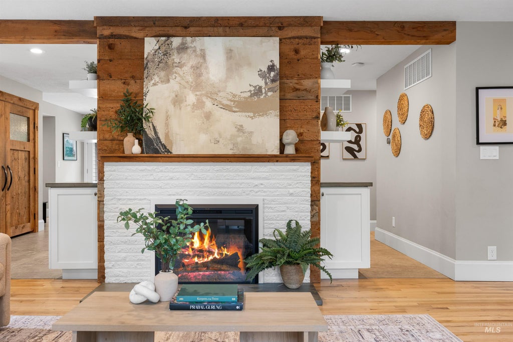 Photo of 3012 W Clark Street, Boise, ID 83705 (MLS # 98995172)