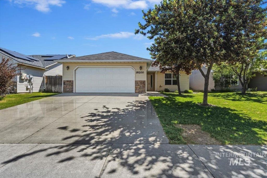Photo of 18200 Calico AVE #Ave, Nampa, ID 83687 (MLS # 98986574)