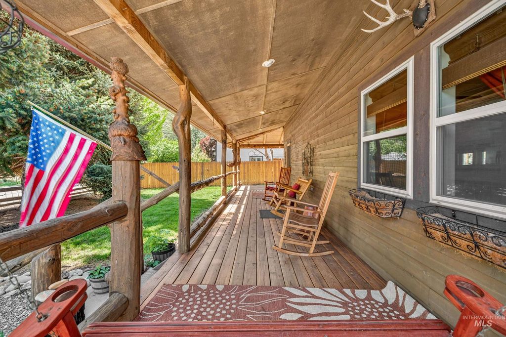 Photo of 132 Heath Drive, Riggins, ID 83549 (MLS # 98985888)