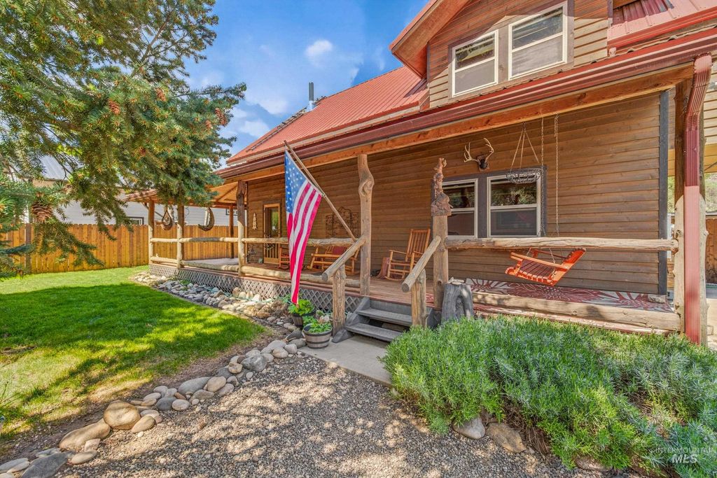 Photo of 132 Heath Drive, Riggins, ID 83549 (MLS # 98985888)