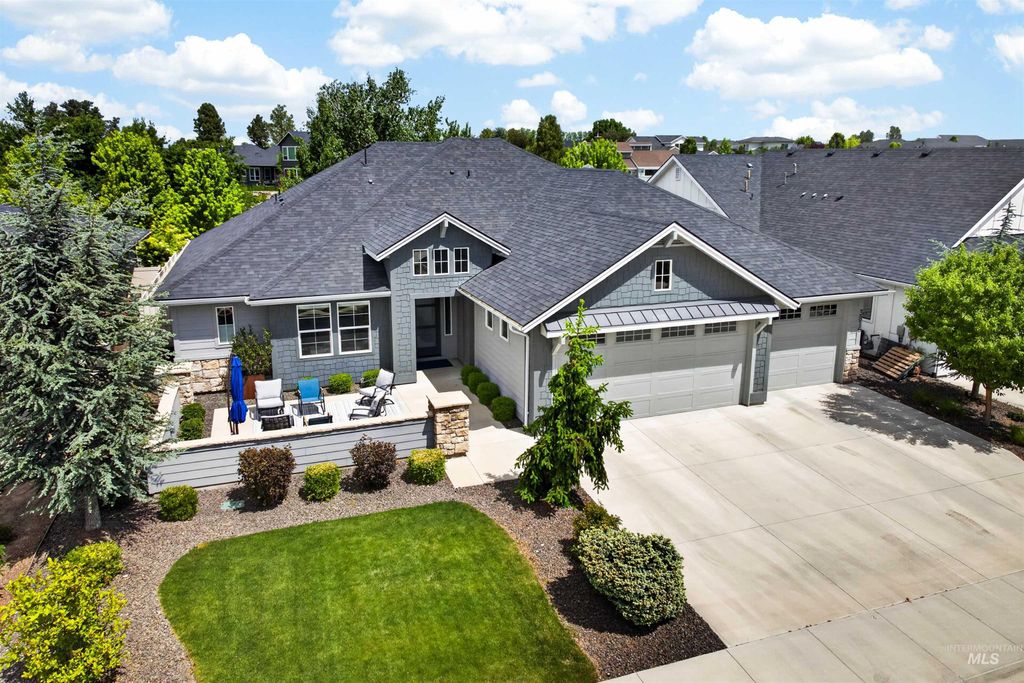 Photo of 3816 E Fratello St, Meridian, ID 83642 (MLS # 98986224)