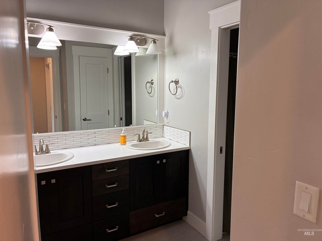 Photo of 2682 N Camerton Pl, Eagle, ID 83616 (MLS # 99001221)