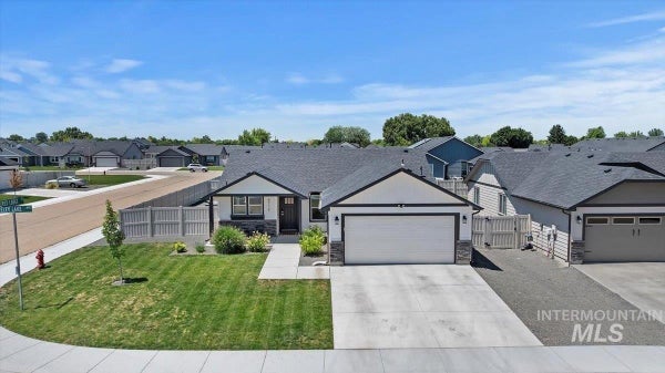 4712 SEELEY LAKE AVE, CALDWELL, ID 83607 - Image 34d4eadc7f135d4b2a33b1e5ac44b1cf/1393466544