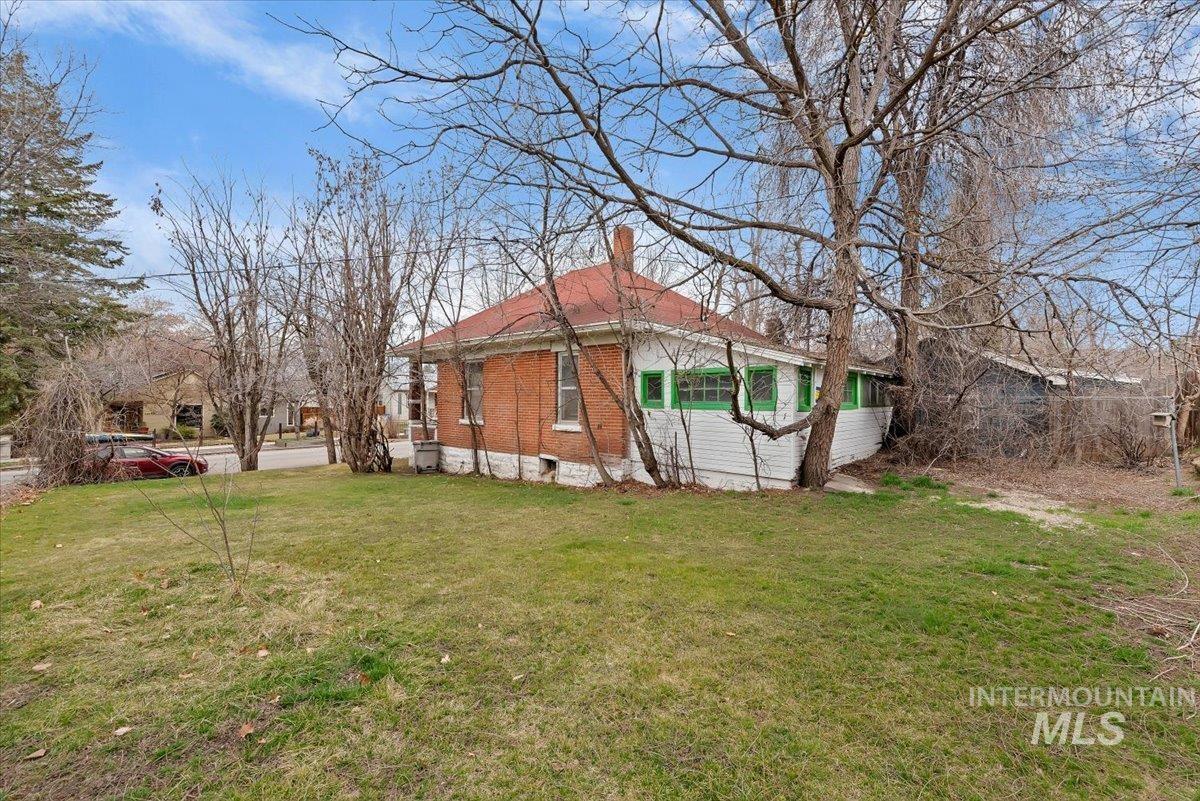 Nice size lot - perfect for expansion.