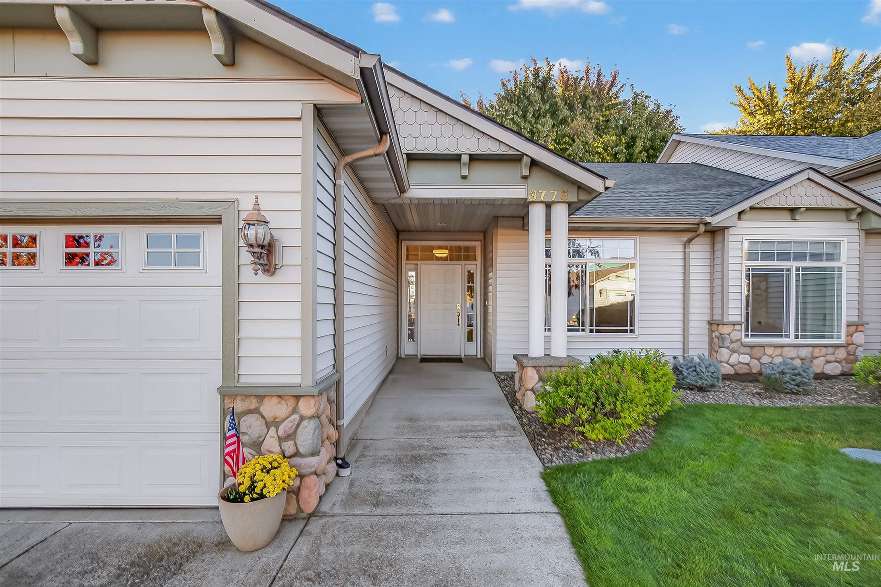 3775 Swallows Nest Ct