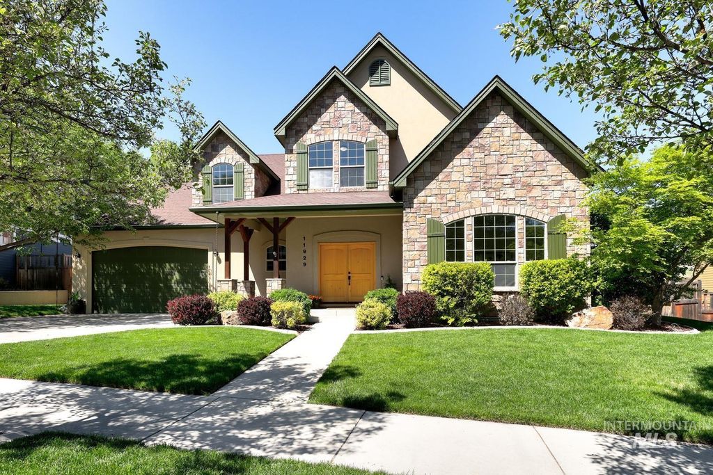 Photo of 11929 N Humphreys Place, Boise, ID 83714 (MLS # 98985437)
