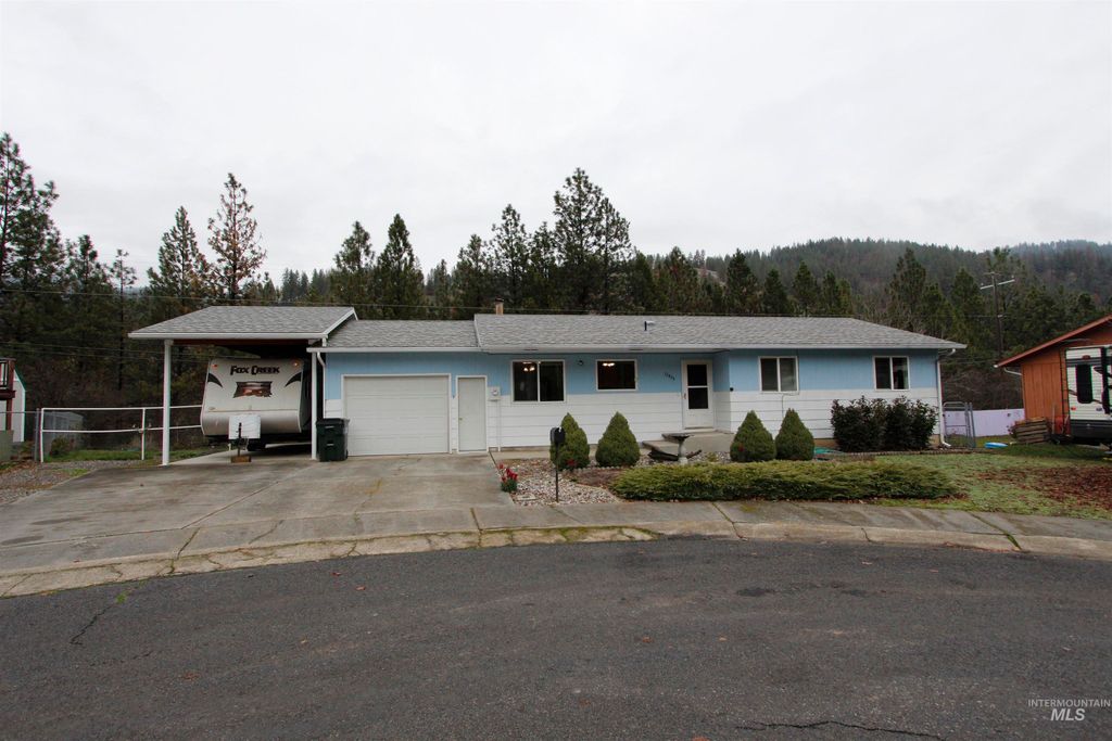 Photo of 12455 Grande Ave, Orofino, ID 83544 (MLS # 98969252)
