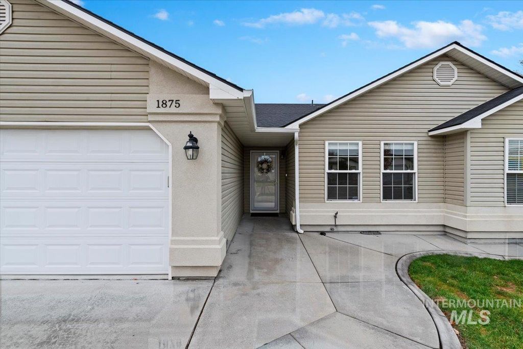 Photo of 1875 N Buena Vista Ave, Meridian, ID 83646 (MLS # 98969821)