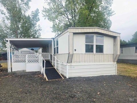 Photo of 937 N State Street #9, Grangeville, ID 83530 (MLS # 99000410)
