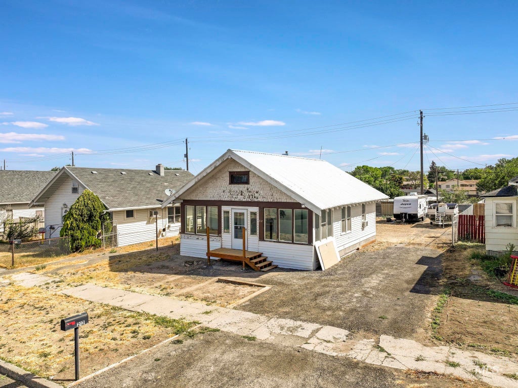 Photo of 212 8th Ave S, Buhl, ID 83316 (MLS # 98991051)