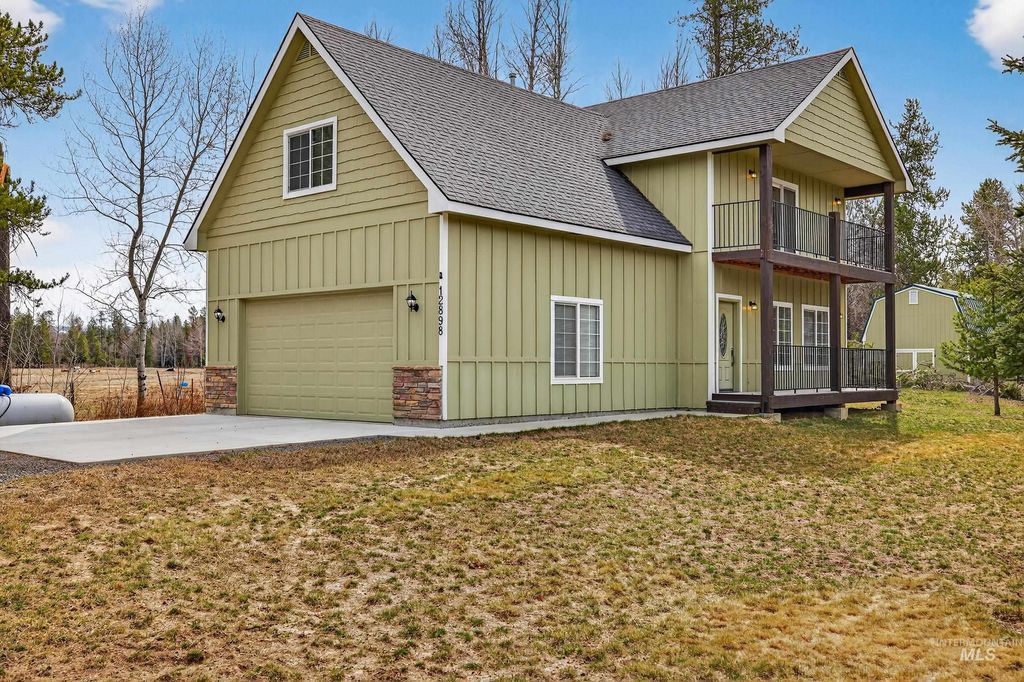 Photo of 12898 Spring Valley Road, Donnelly, ID 83615 (MLS # 98979511)