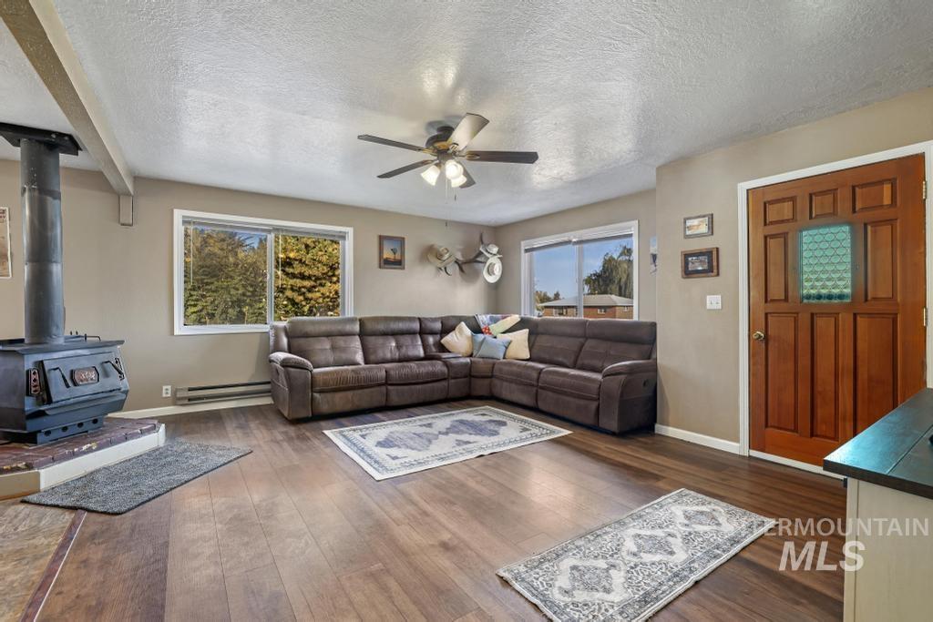 182 Clinton Dr.