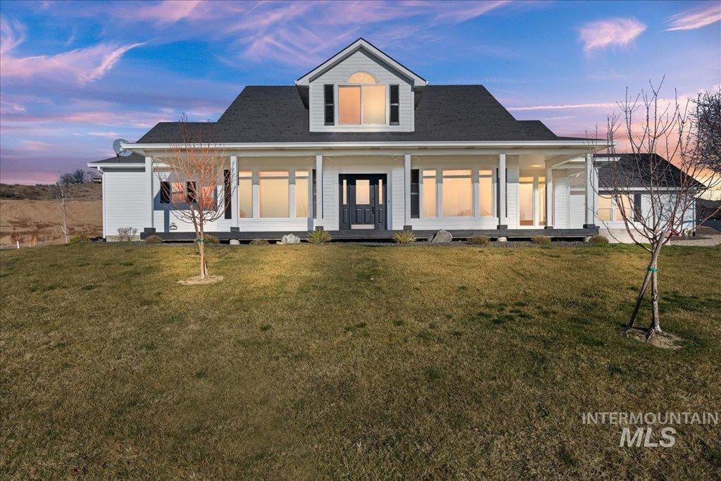 Photo of 11650 W Gladiola St, Star, ID 83669 (MLS # 98971213)