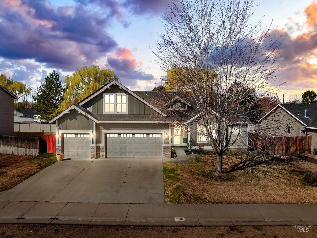 Photo of 2718 Cyan Avenue, Caldwell, ID 83605 (MLS # 98978948)