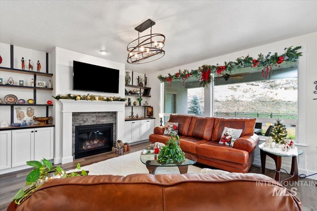 Photo of 20530 N Shepherds Pie Way, Boise, ID 83714 (MLS # 98974309)