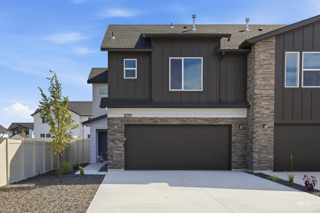 Photo of 10781 Greensboro St, Caldwell, ID 83605 (MLS # 98997631)