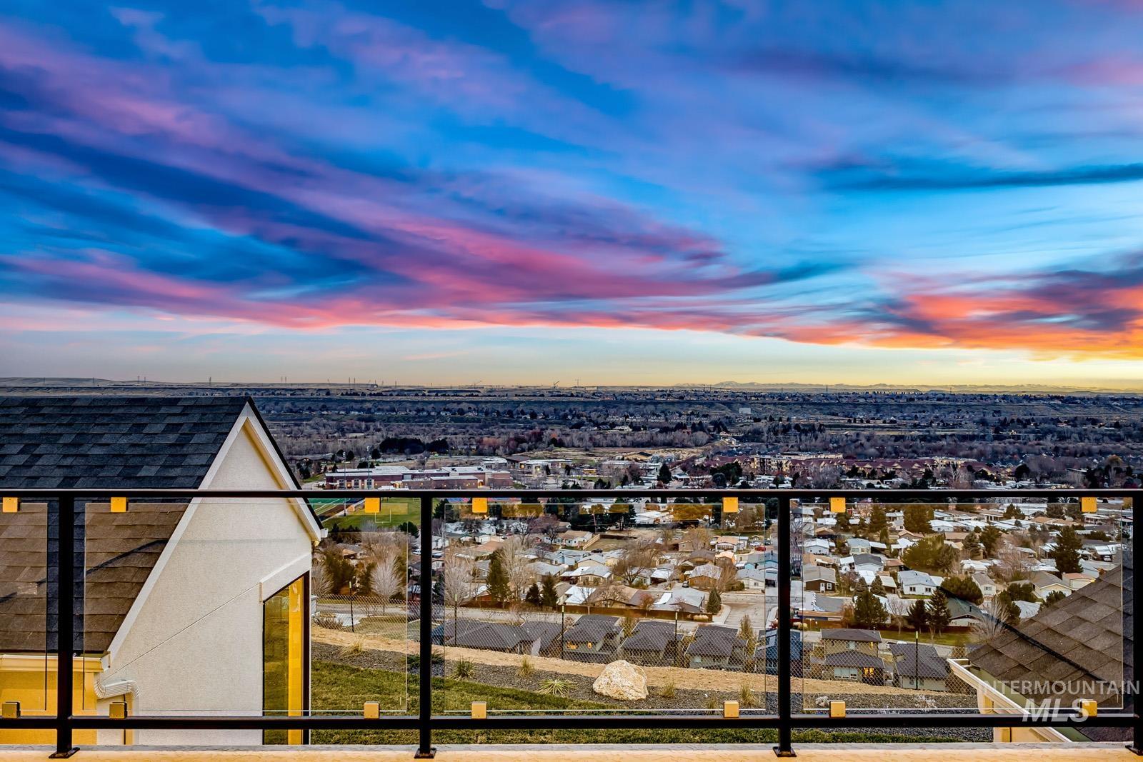 Balcony featuring a residential view