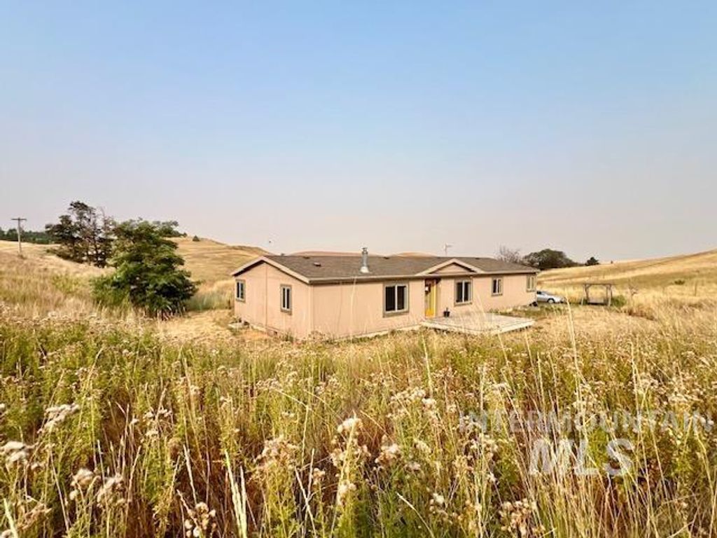 Photo of 3460 Hwy 95, Moscow, ID 83843 (MLS # 98961472)