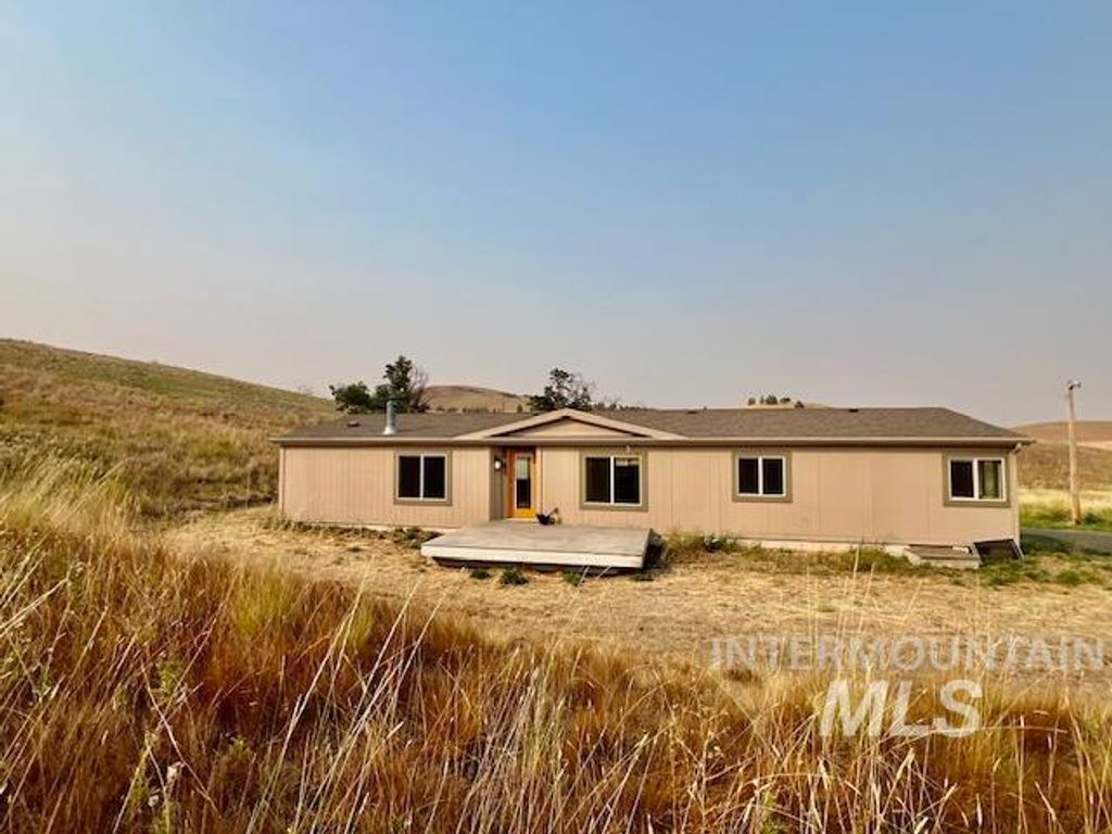 Photo of 3460 Hwy 95, Moscow, ID 83843 (MLS # 98961472)