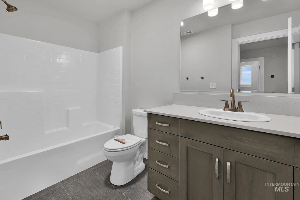 Photo of 392 N Fritts Ave, Meridian, ID 83642 (MLS # 98973604)