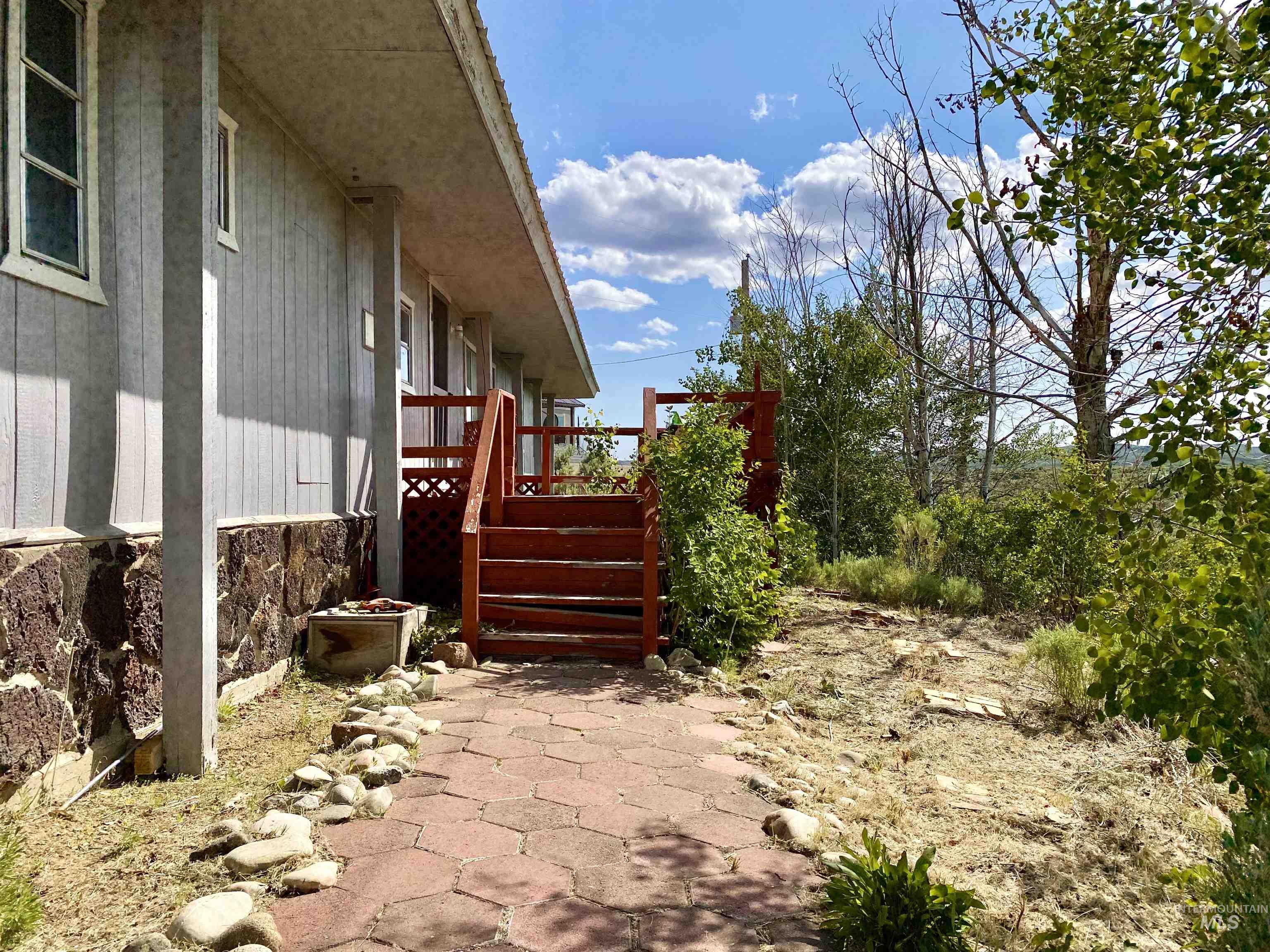 366 Lakeside Drive