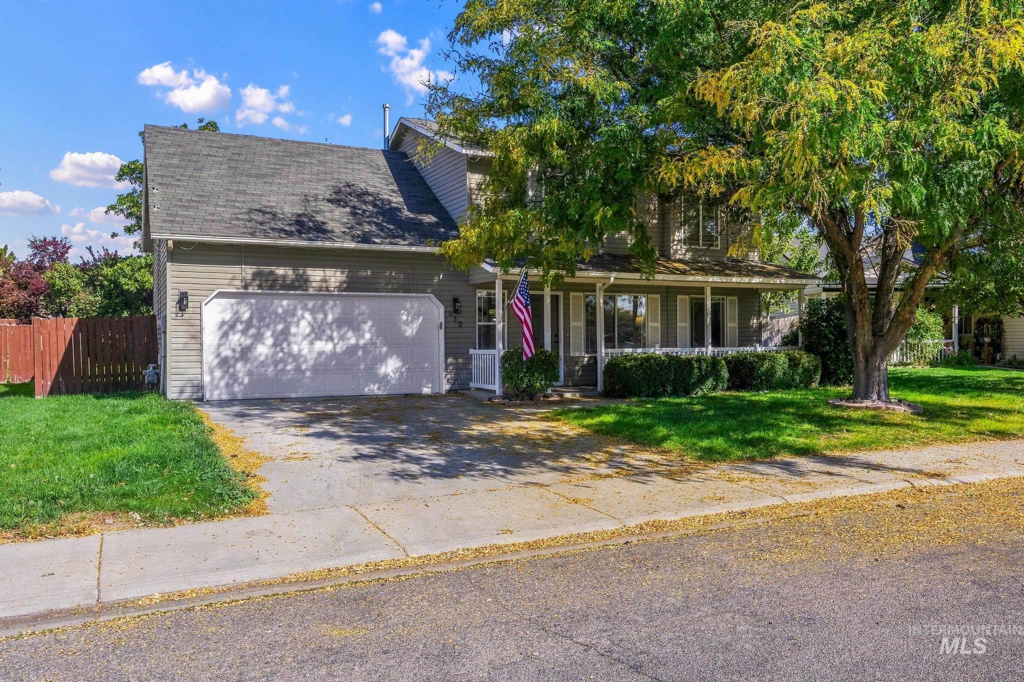312 E Snowy Owl Street