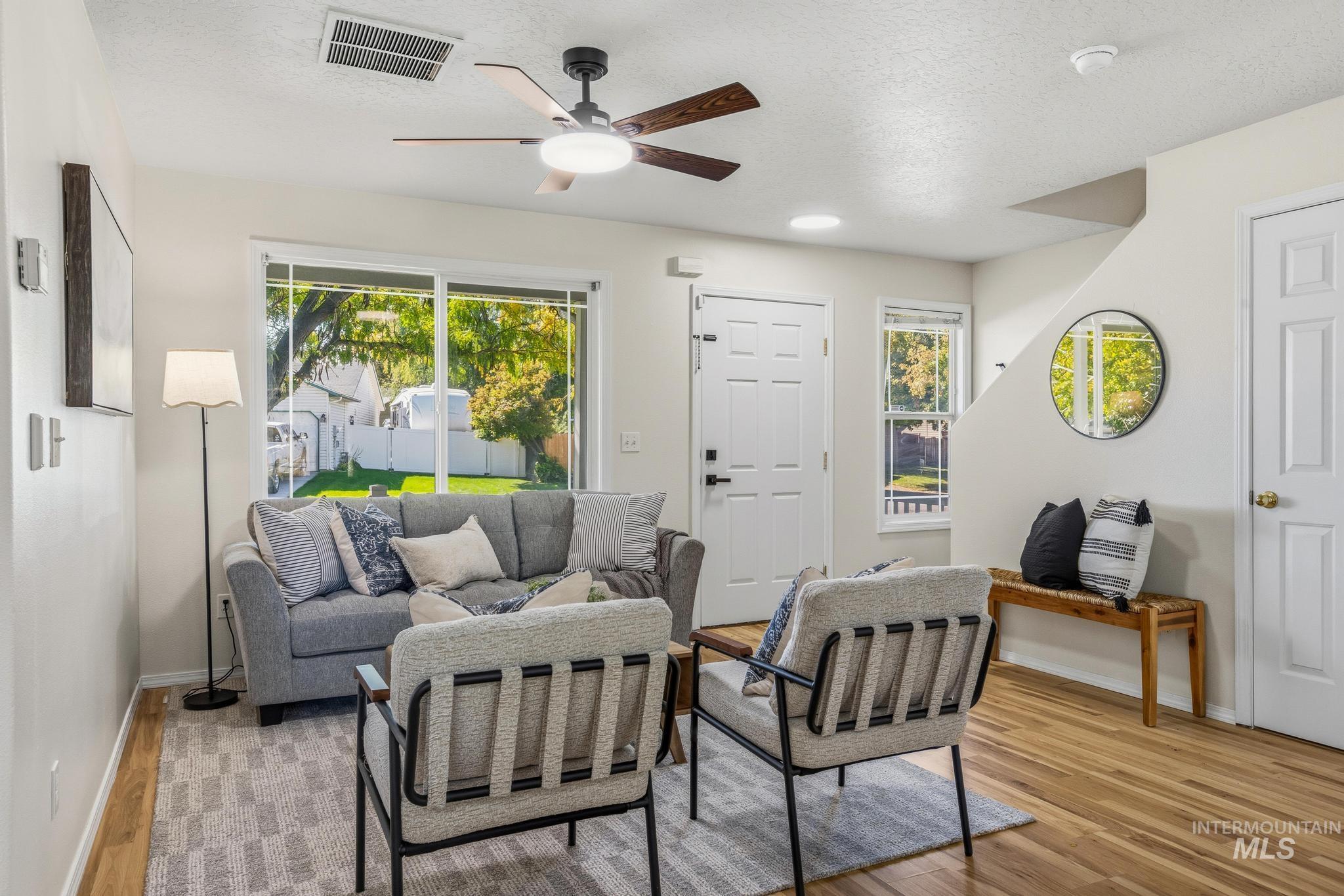 312 E Snowy Owl Street
