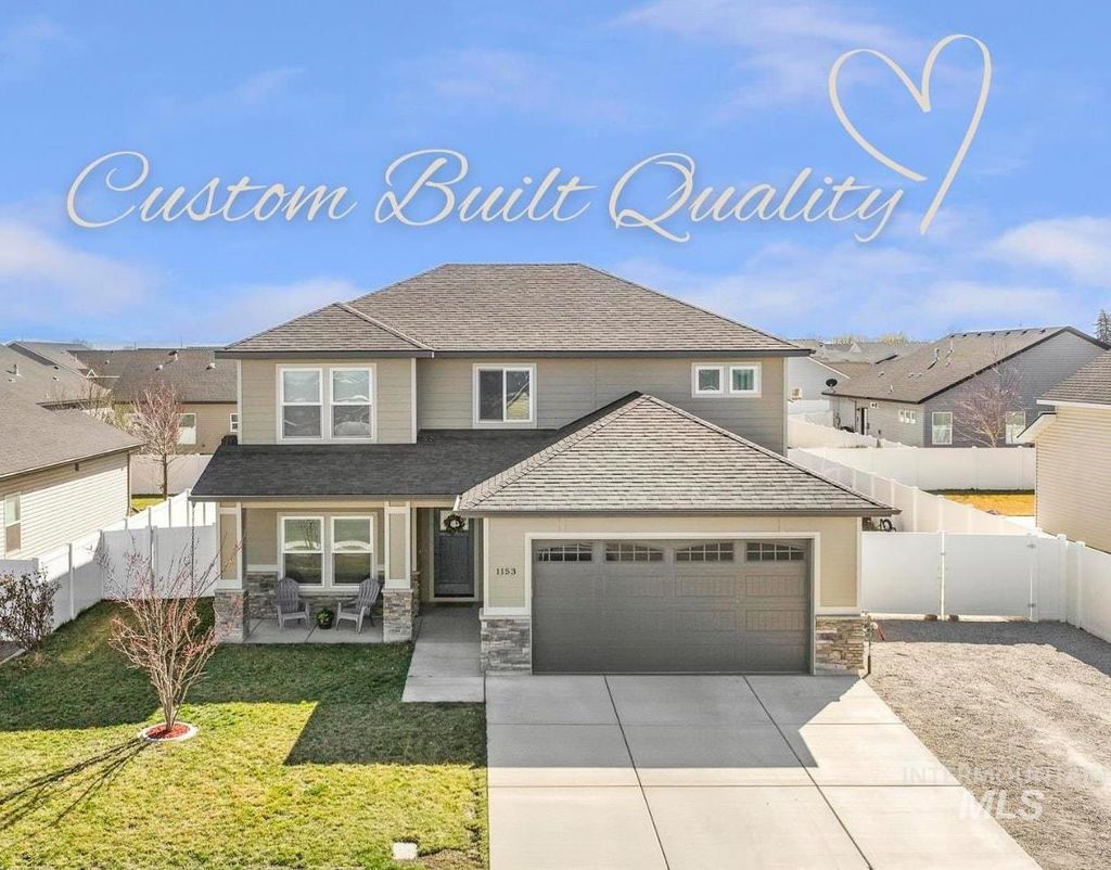 Photo of 1153 Terra Ave, Twin Falls, ID 83301 (MLS # 98978691)