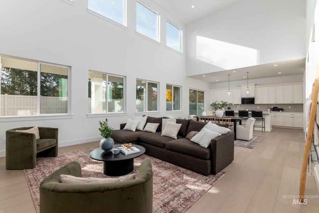 Photo of 1138 W Osceola St, Middleton, ID 83644 (MLS # 98973678)