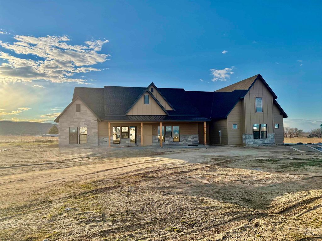 Photo of 6677 Sophie Lane, Emmett, ID 83617 (MLS # 98977933)