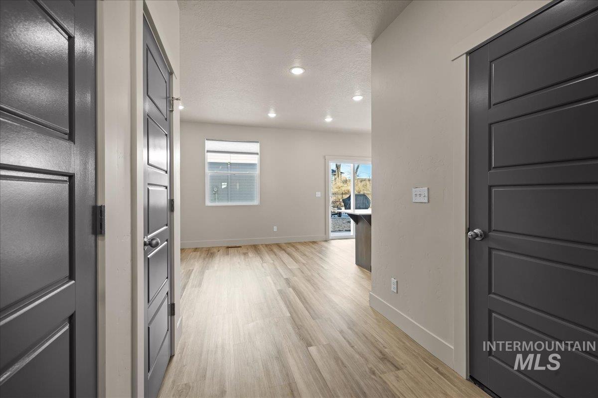 Parma, Idaho 83660, United States, 3 Bedrooms Bedrooms, ,3 BathroomsBathrooms,Residential,Active,504