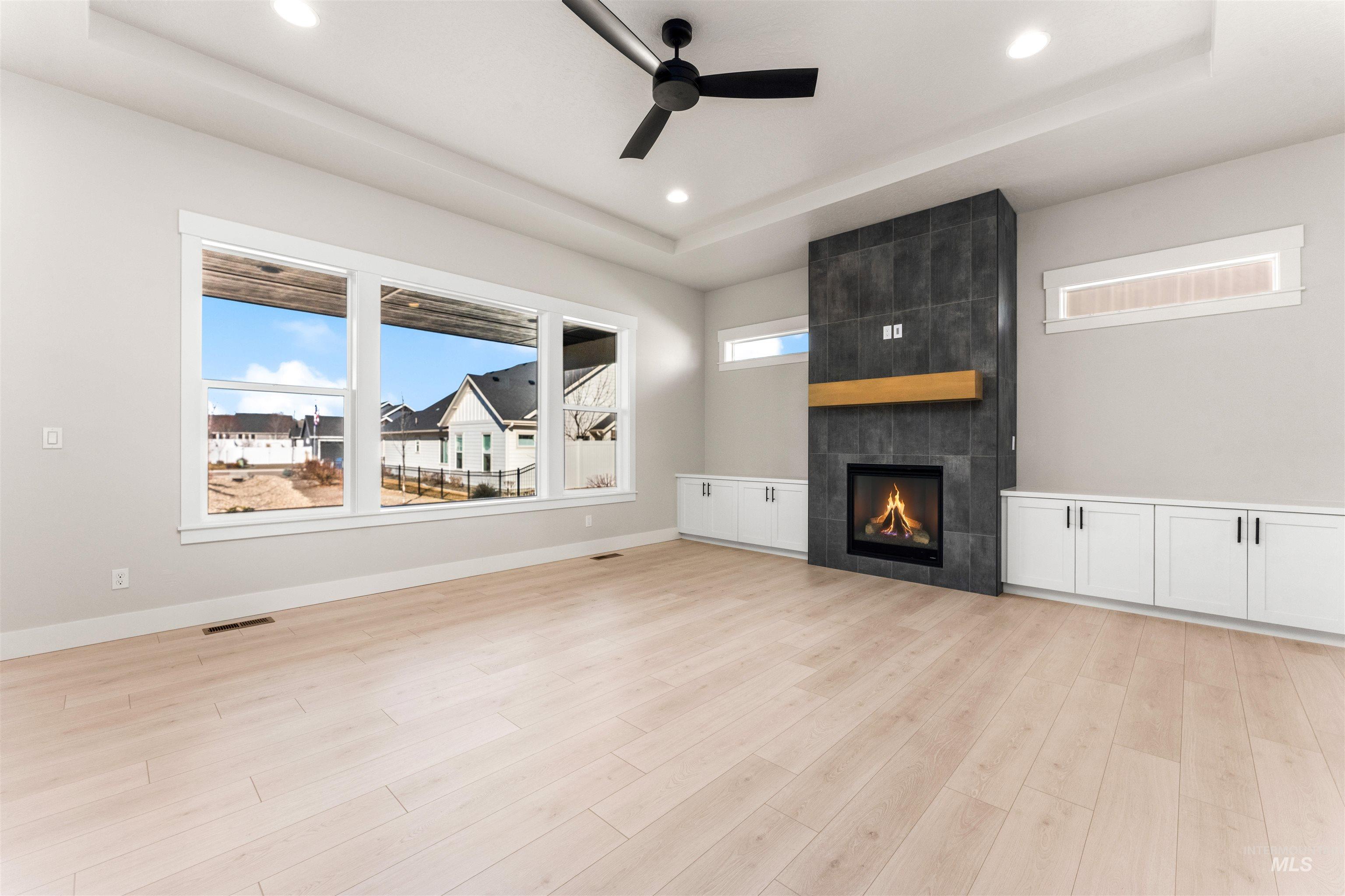 8084 Tandy Cove