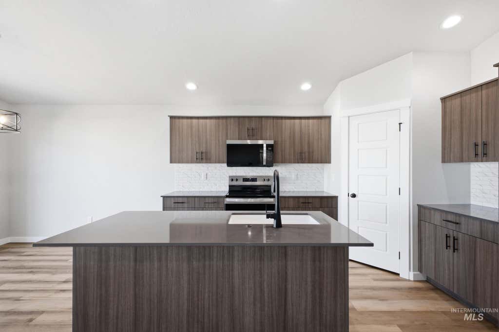 Photo of 17640 N Jackpine Way, Nampa, ID 83687 (MLS # 98993728)