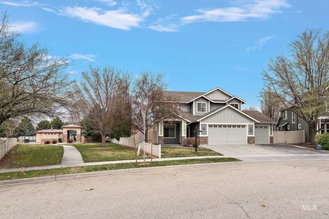 1452 E Pistioa Dr Meridian ID 83642