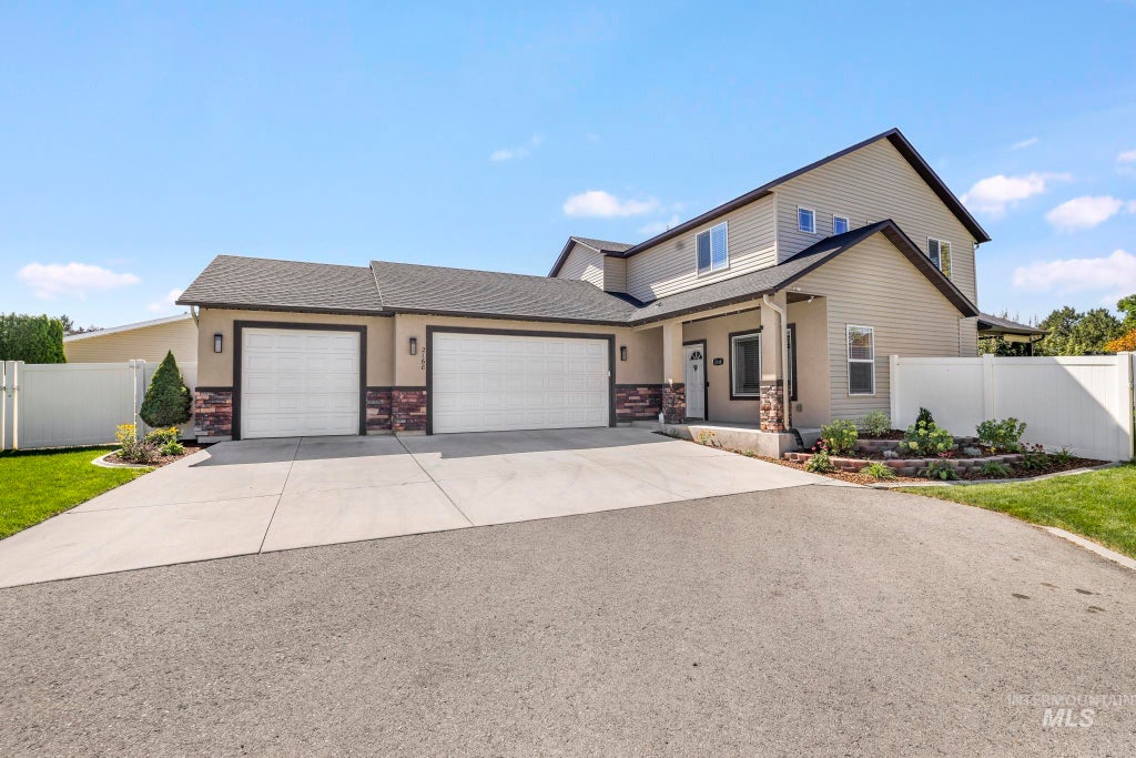 Photo of 2168 Candleridge Dr, Twin Falls, ID 83301 (MLS # 99000815)