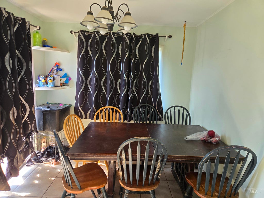 Photo of 620 Burrell Ave, Lewiston, ID 83501 (MLS # 98994379)