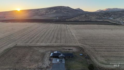 Photo of 20301 Us-26, Carey, ID 83320 (MLS # 98931306)