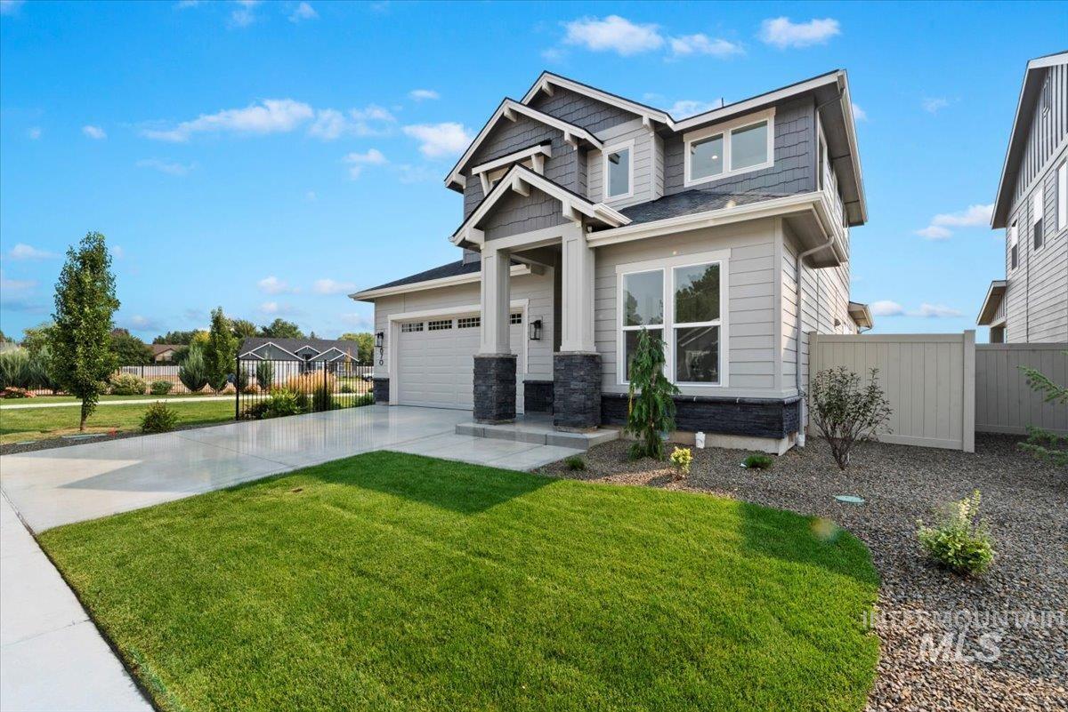 2315 E Monhegan Drive