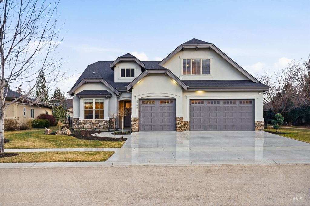 Photo of 3765 W Dublin Dr, Eagle, ID 83616 (MLS # 98976009)