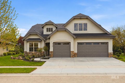 Photo of 3765 W Dublin Dr, Eagle, ID 83616 (MLS # 98976009)