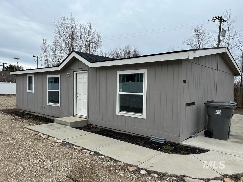 Photo of 408 S Main St, Homedale, ID 83628 (MLS # 98943881)