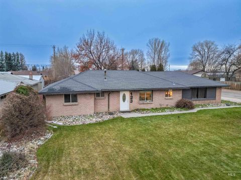 Photo of 123 S 9th St, Rupert, ID 83350 (MLS # 98969181)