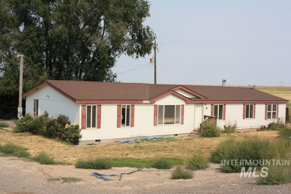 Photo of 2984 E 990 S, Hazelton, ID 83335 (MLS # 98962077)
