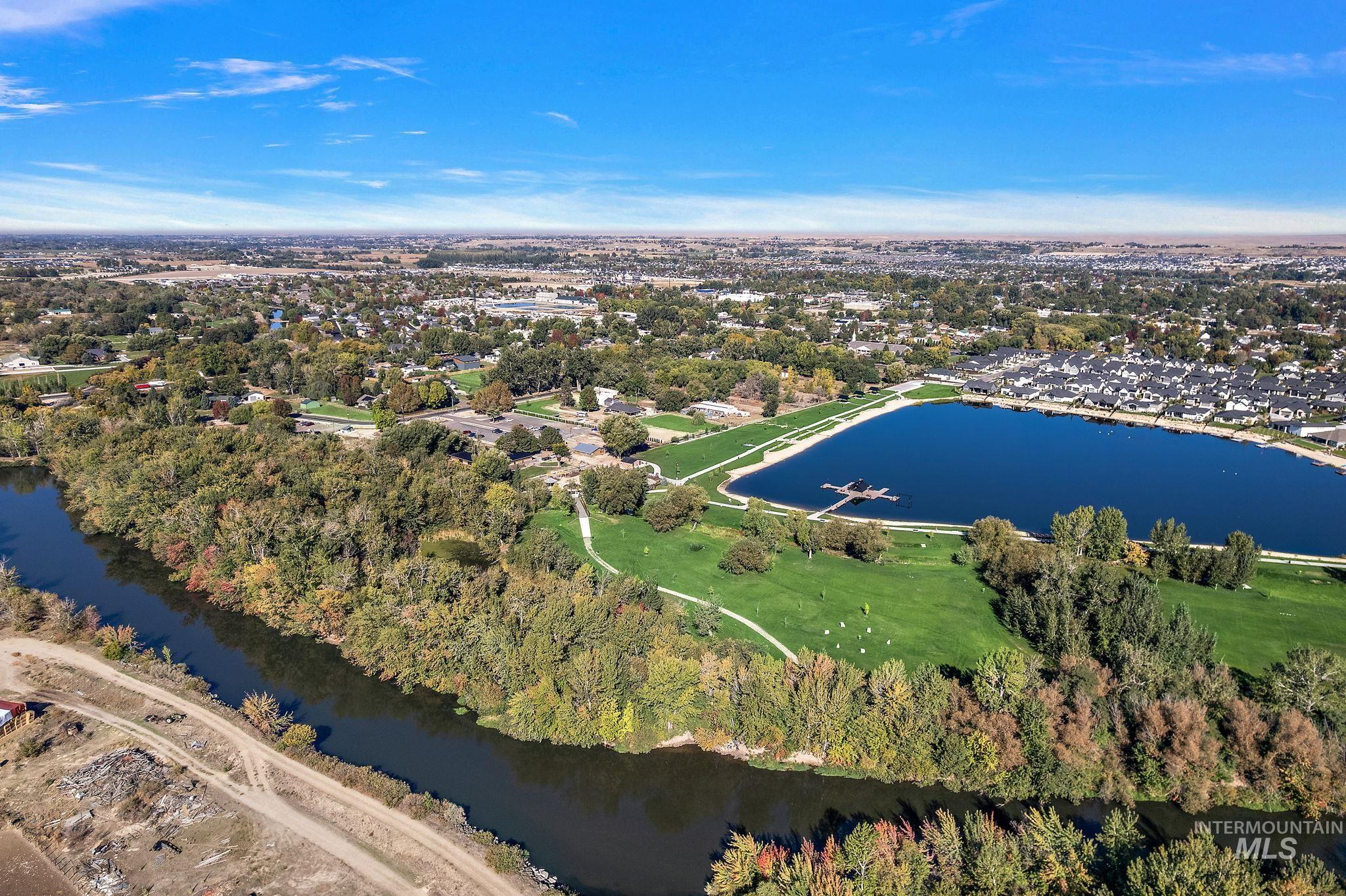 River & Heron River community