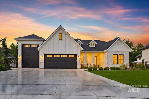 Photo of 7310 W Palamas Dr, Eagle, ID 83616 (MLS # 98995917)