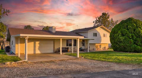 Photo of 15925 S Curtis Rd, Kuna, ID 83634 (MLS # 98992267)