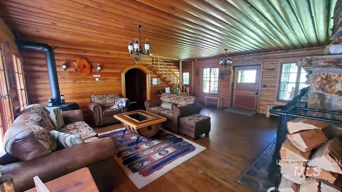 4775 Ponderosa Pine Scenic Bywy