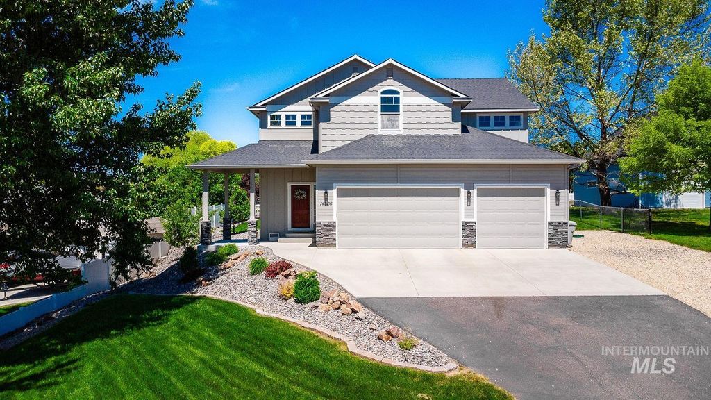 Photo of 14966 Marvel Place, Caldwell, ID 83607 (MLS # 98985950)